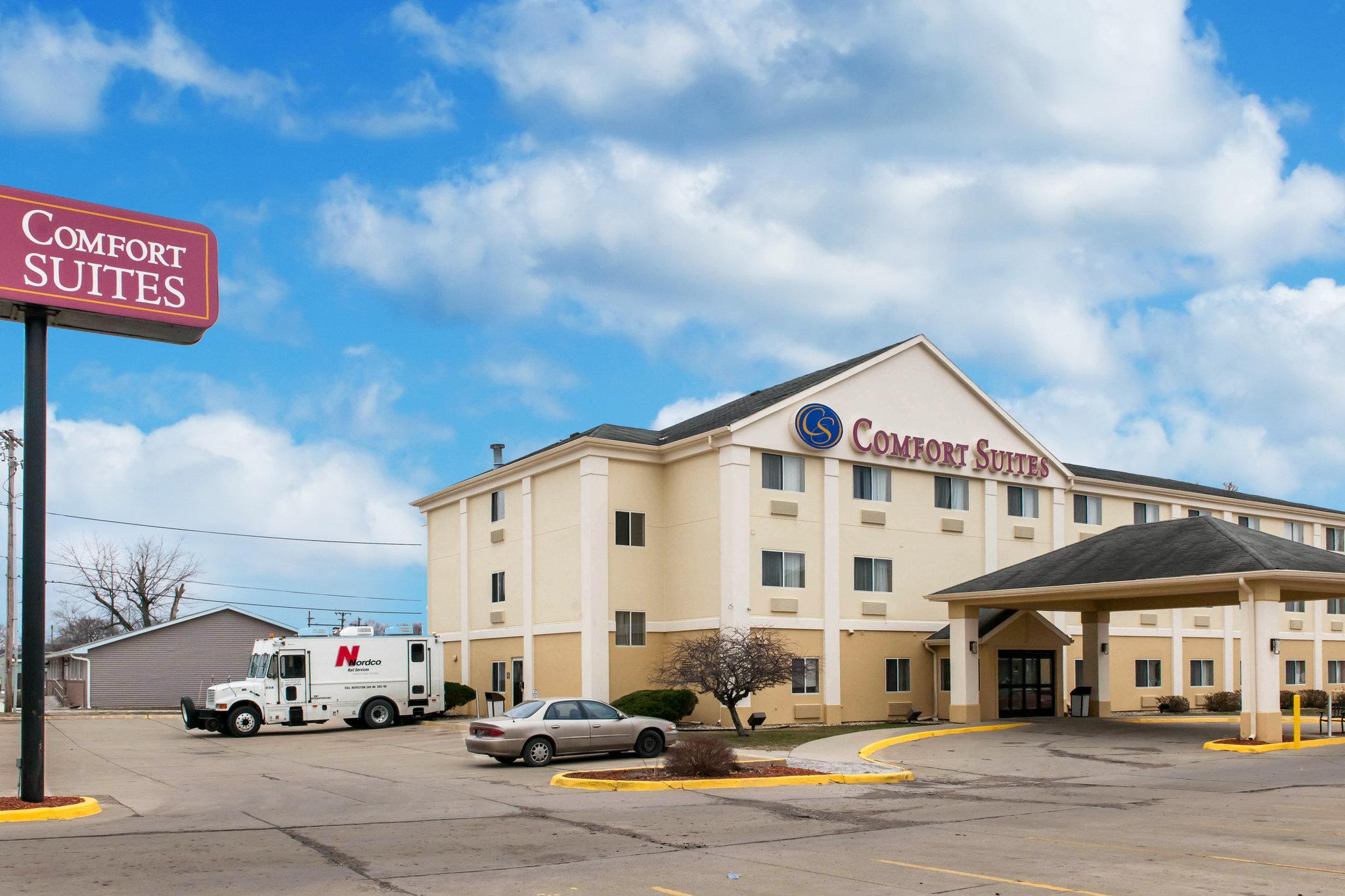 Comfort Suites Terre Haute University Area Екстер'єр фото