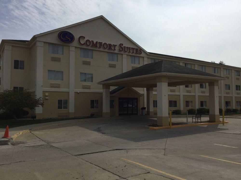 Comfort Suites Terre Haute University Area Екстер'єр фото